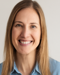 Dr. Jennifer "Jen" Sterling - Texas, USA